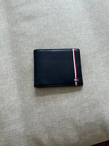 Tommy Hilfiger Flag Stripe Leather Wallet
