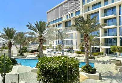 Live Where Elegance Meets the Shoreline
