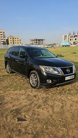 Nissan pathfinder 2015