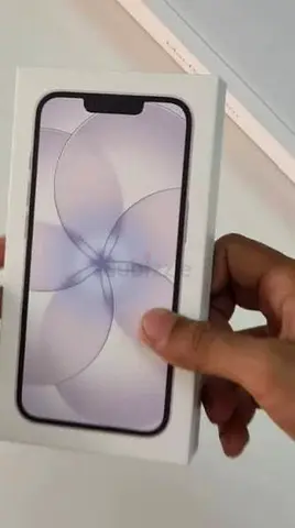 Iphone 17e 256 uae version