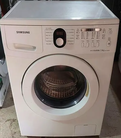 SAMSUNG WASHING MASHINE