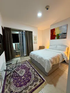 Partial sea view en-suite room in Princess Tower Marina
