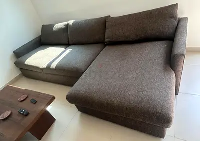 Cratebarrel lounge deep L shape so3-seater L-shaped Fabric Sofa with Chaise - Brown, Good Condition