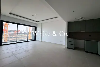 Vacant now! | 1 month free! | luxury