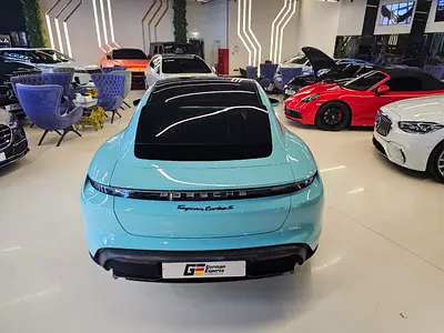 صورة 6 لـ 2021 Porsche TAYCAN