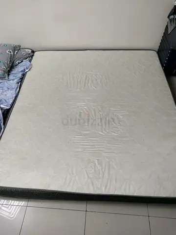 Queen-size mattress in good used condition