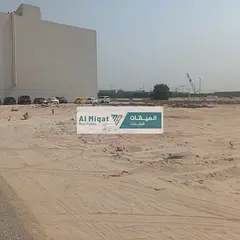 Residential and commercial land, ground floor permit + parking floor + 6 residential floors in Al Fa