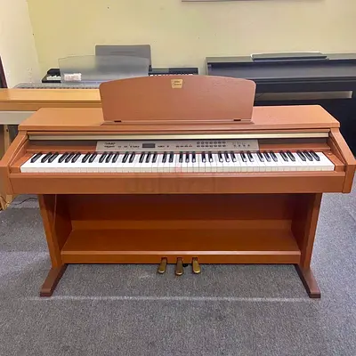 Yamaha Clavinova CLP130C with piano bench. Perfect working. Cash on delivery with  warranty.