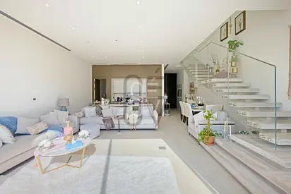 Spacious 3Br + Maids | Single Row | Unfurnished
