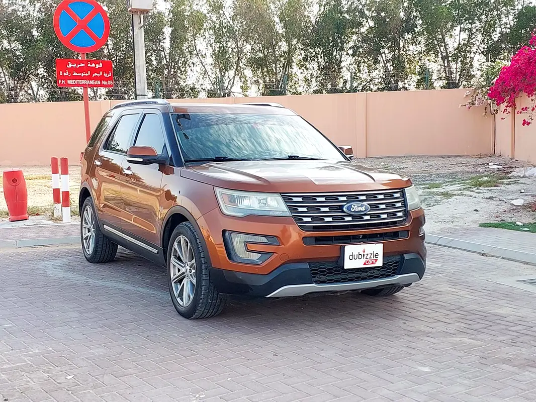 Ford Explorer 2017 — photo 1 of 15