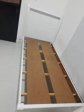 White Single Bed Frame (Wooden Slats) - Good Condition