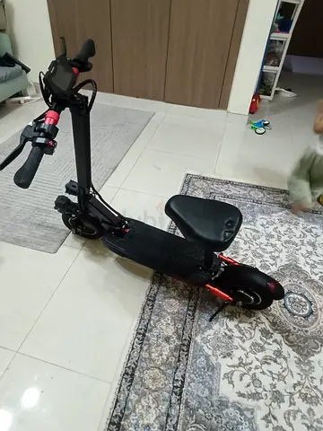 Electric Scooter with Seat - Foldable Commuter Scooter