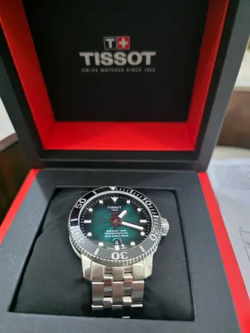 Tissot seastar powermatic 80 green dial