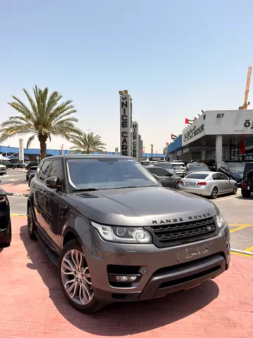 Land Rover Range Rover Sport HSE 2015 - GCC Specs - Well Maintained