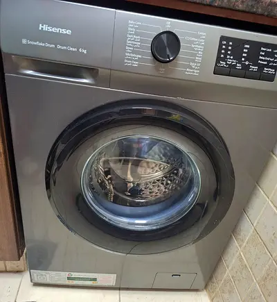 Hisense 6kg Front Load Washing Machine - Grey, Good Working Condition
