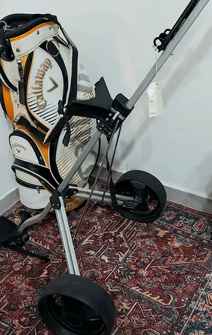 Callaway with super lightweight aluminum cart