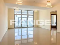 Spacious 2BR | Open Plan Living | Available Now