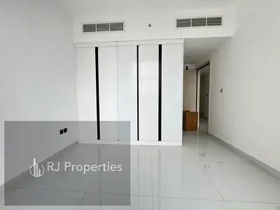 611 road Easy Exit dubia Brand new luxury 2bhk /Gym pool/waderobe/Master Bed Room/Parking/Ready to move only jest 77k