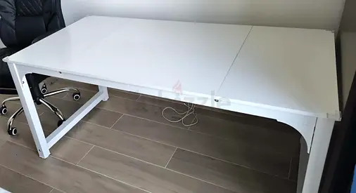 White Extendable Dining / Work Table - Good Condition