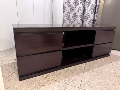 Tv table