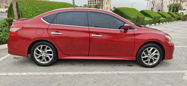 Nissan Sentra - Family car