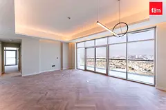 SkyHigh Luxury Living with Iconic Burj Views