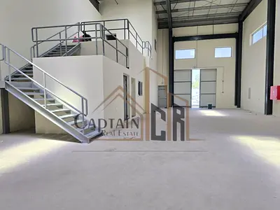 High Power 1000 kVA | 35 Ft Height | 3,300 Sqft Warehouse for Rent | Ready to Operate
