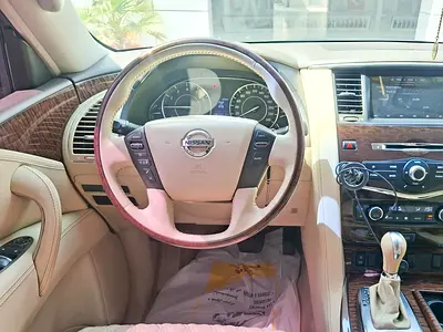 2015 Nissan PATROL 照片 10