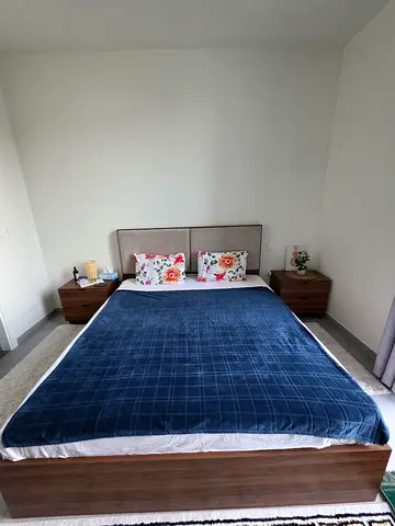 Bedroom set for sale