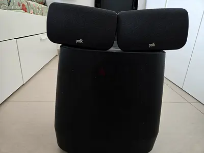 Polk 5.1 home theater - excellent condition