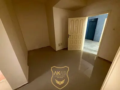 Spacious 2BHK Apartment with Balcony – Ideal for Families