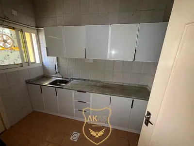 Spacious 2BHK Apartment with Balcony – Ideal for Families