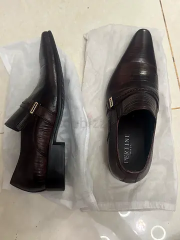 Men’s genuine leather shoes