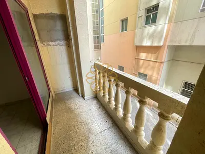 2 Bedroom With Balcony Window Ac In Jamal Street