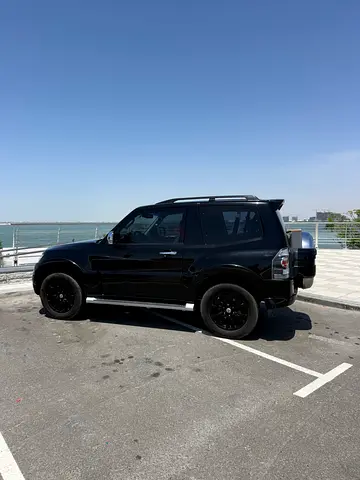 Pajero 2014 | Lady owner  | Clean l 3.5L V6
