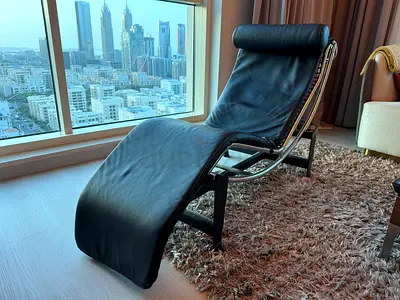 Le Corbusier Lounge Chair