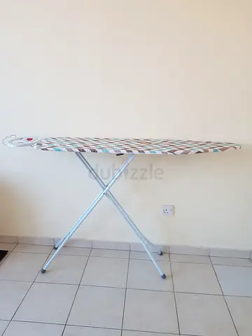 ALMOST NEW foldable Ironing Board (54x15) DC65AM, White Color, Portable, Excellent working condition