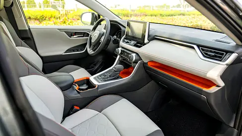 2026 Toyota RAV 4 — фото 9
