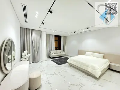 5 master bedrooms | Competitive price including registration