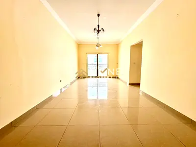 Spacious ! 3bhk with cheaper price / near to Muwaileh family park/laundry room/ and with covered pa