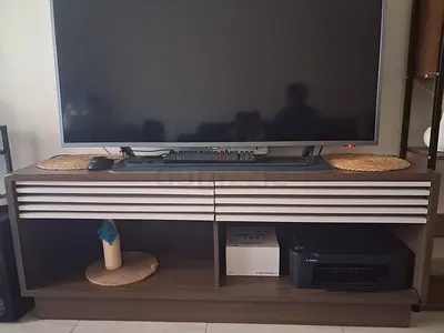 Tv unit