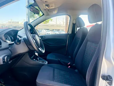 2020 FORD FIGO 照片 15