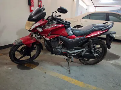 BIKE FOR SALE ( HERO HUNK)
