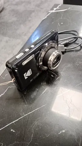 Used Kodak Easyshare Compact Digital Camera (with USB cable) - Good Condition