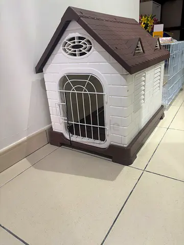 Cat house