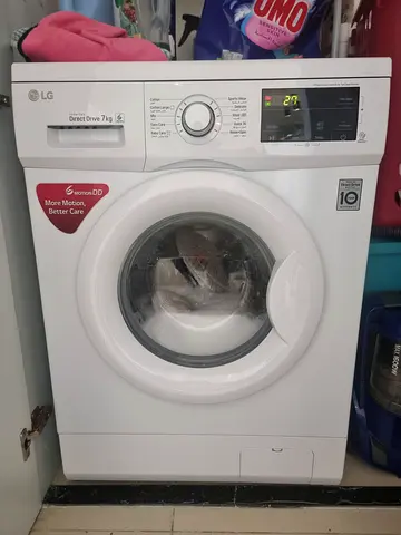 LG Front Load Washing Machine - 7kg, White, Good Working Condition