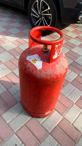 Lpg cylinder