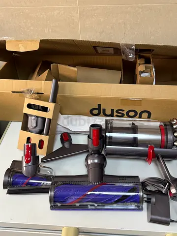 Dyson vacuum new v11