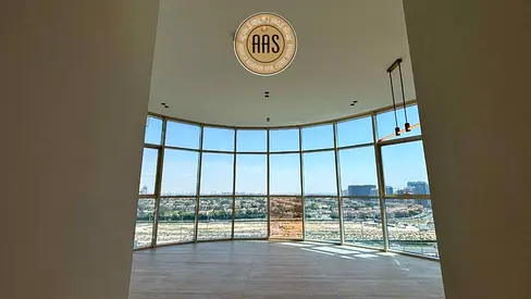 شقة بغرفة نوم واحدة | Amaris Residence JVC | مناظر بانورامية للمدينة والمارينا | الوصول إلى الشرفة