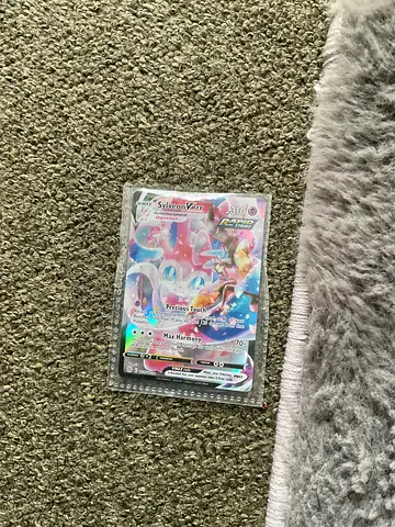 Sylveon VMAX TG15/TG30 - Brilliant Stars Trainer Gallery - Near Mint